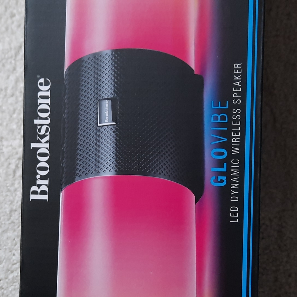 Brookstone LED dynamic wireless speaker - Picture 4 of 10
